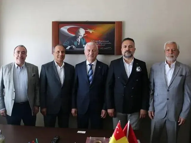 SAĞLIK BAKANLIĞI HUDUT VE SAHİLLER SAĞLIK GENEL MÜDÜRÜ SAYIN DR. OSMAN KAN’I MAKAMINDA ZİYARET ETTİK