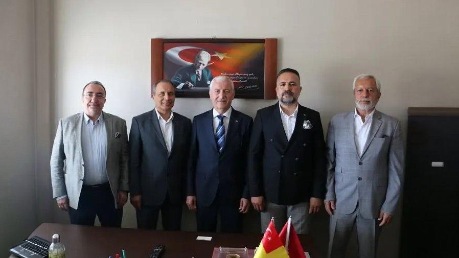 SAĞLIK BAKANLIĞI HUDUT VE SAHİLLER SAĞLIK GENEL MÜDÜRÜ SAYIN DR. OSMAN KAN’I MAKAMINDA ZİYARET ETTİK